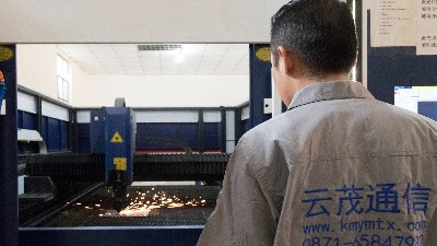 昆明有專業(yè)的鈑金機(jī)箱外殼加工廠家嗎?