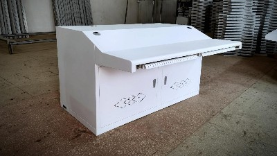 鈑金定制電力調度臺完成生產檢驗準備交付