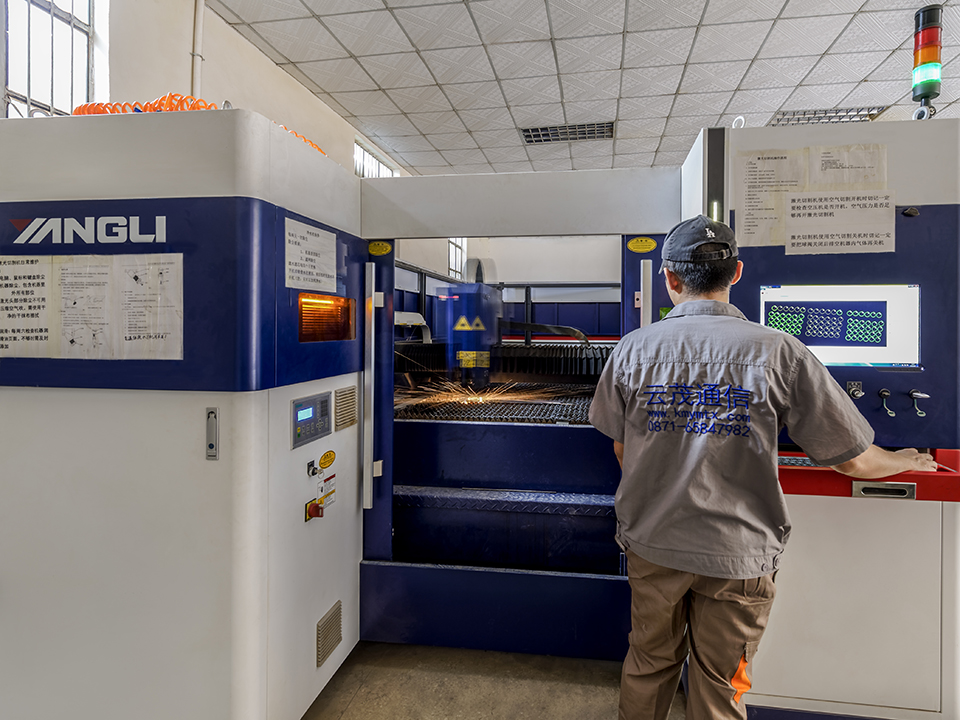 小小一招輕松讓您知道鈑金外殼加工的價(jià)格是否中招？